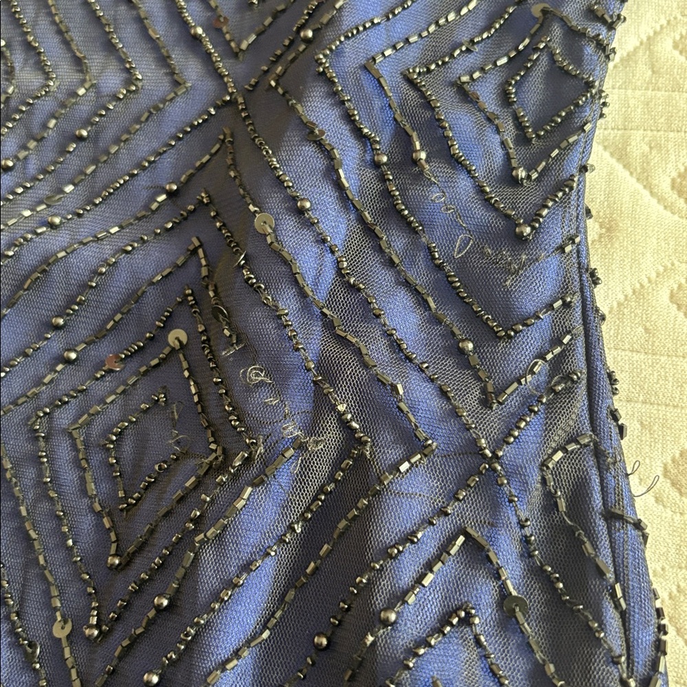 Stunning Geometric Pattern Beaded Cocktail Dress - Picture 10 of 16